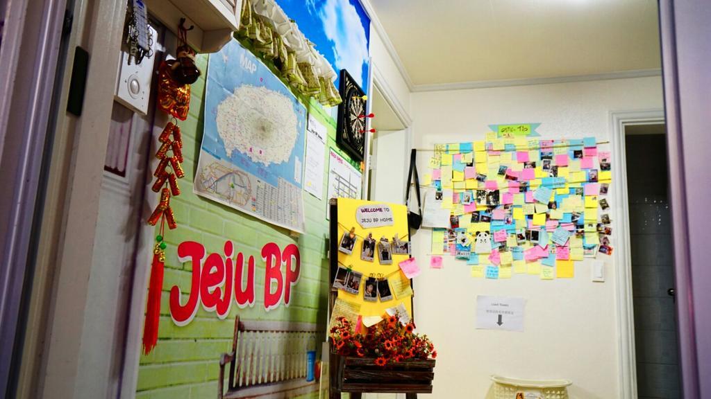 Jeju B.P. Guesthouse ภายนอก รูปภาพ
