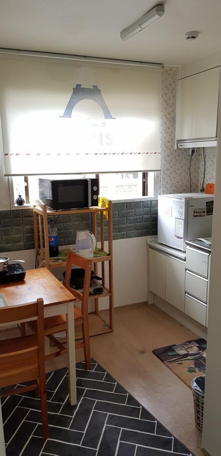 Jeju B.P. Guesthouse ภายนอก รูปภาพ